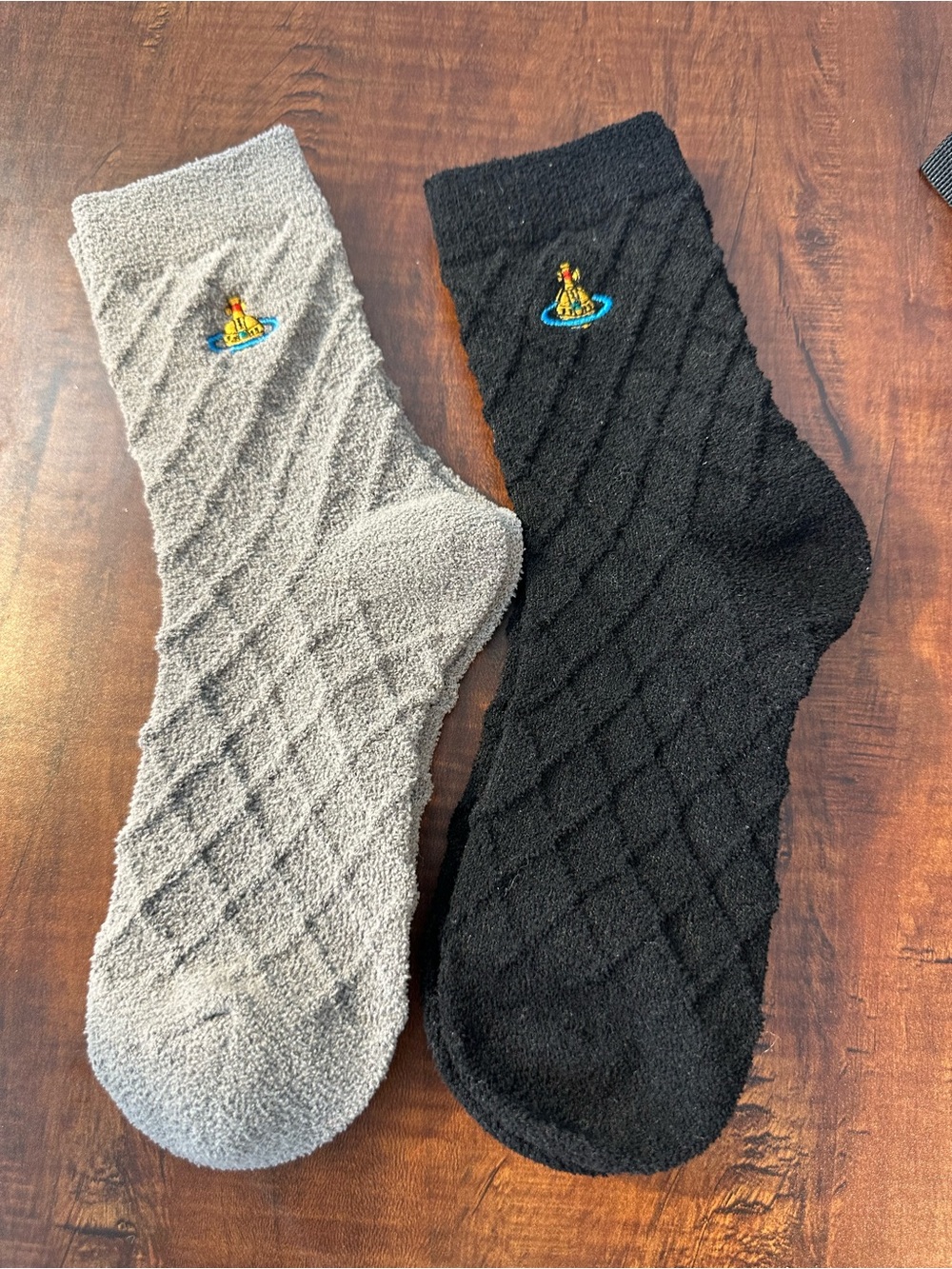 Vivienne Westwood Embroidery socks beautiful color